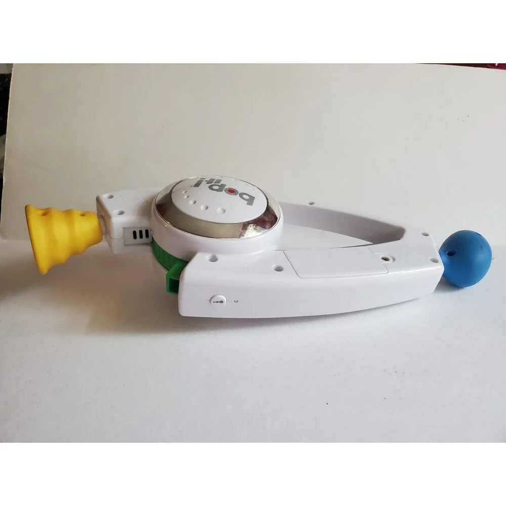 2008 Hasbro Original BOP IT White Electronic Game Twist Pull Tested And Cleaned